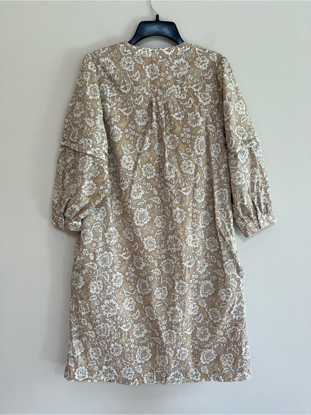J. McLaughlin Cotton Button Front Puff Sleeve Sabina Shift Tan Floral Dress, M - Picture 3 of 12